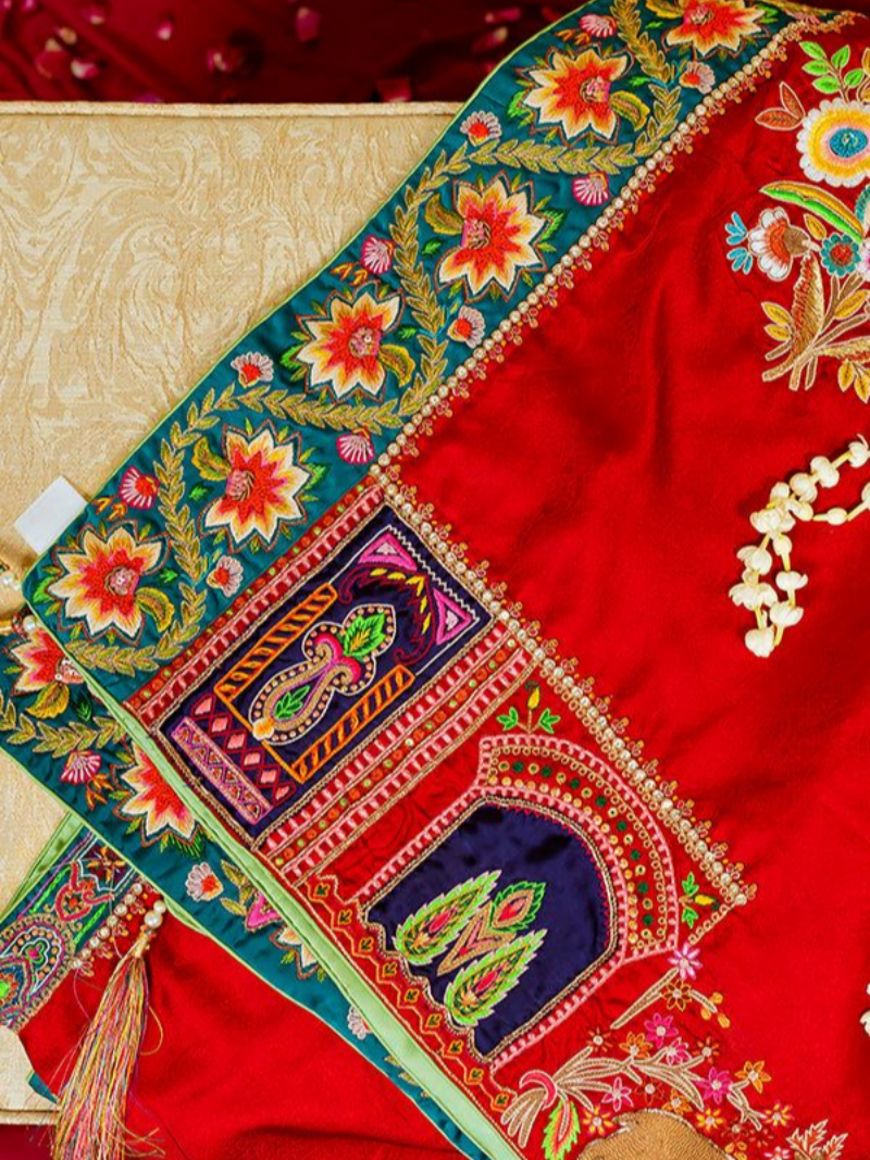 Bano - Shawl