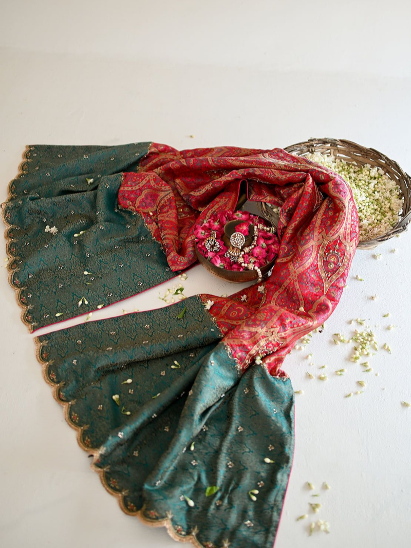 Gulaab - Shawl