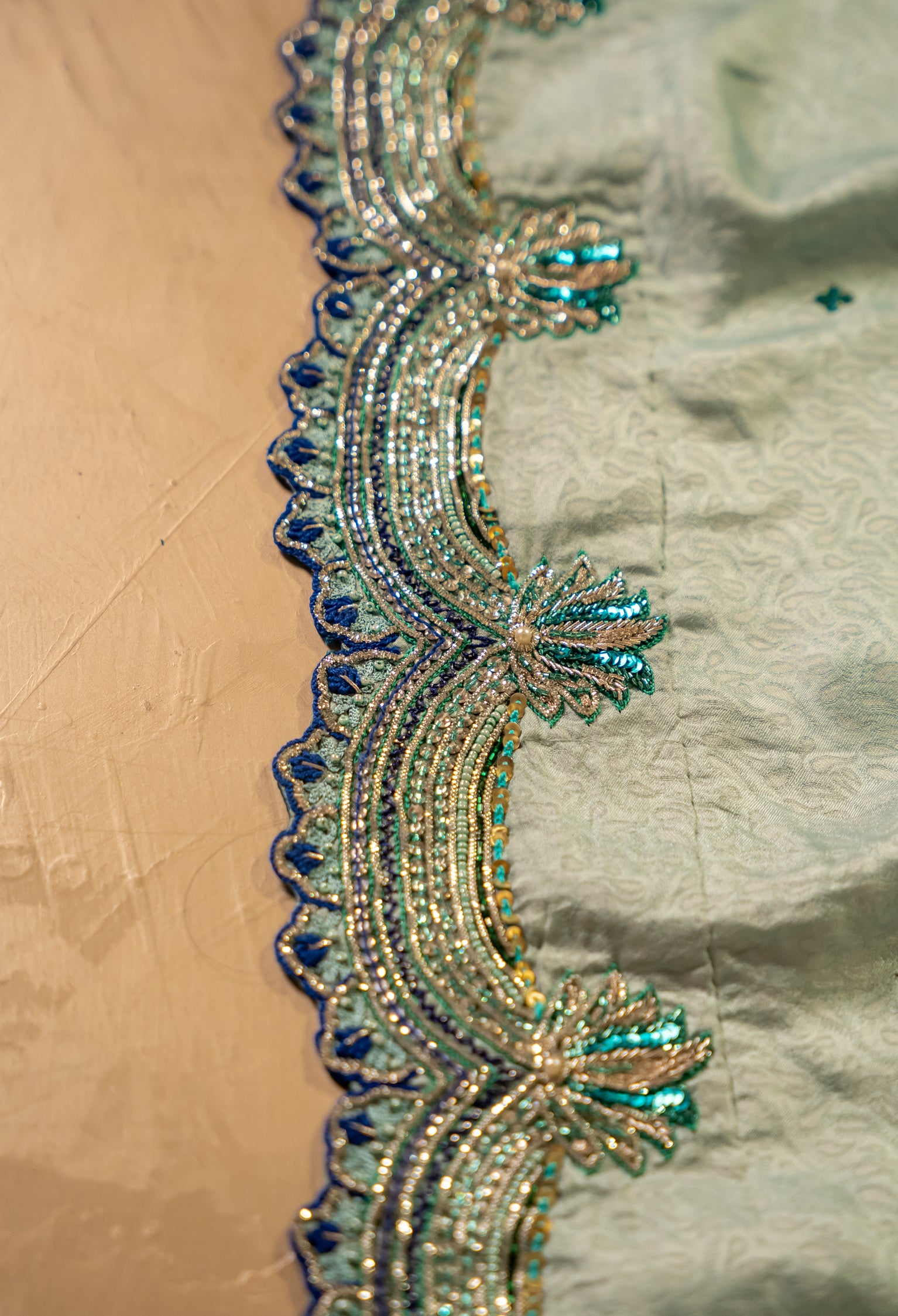 Jal Shawl