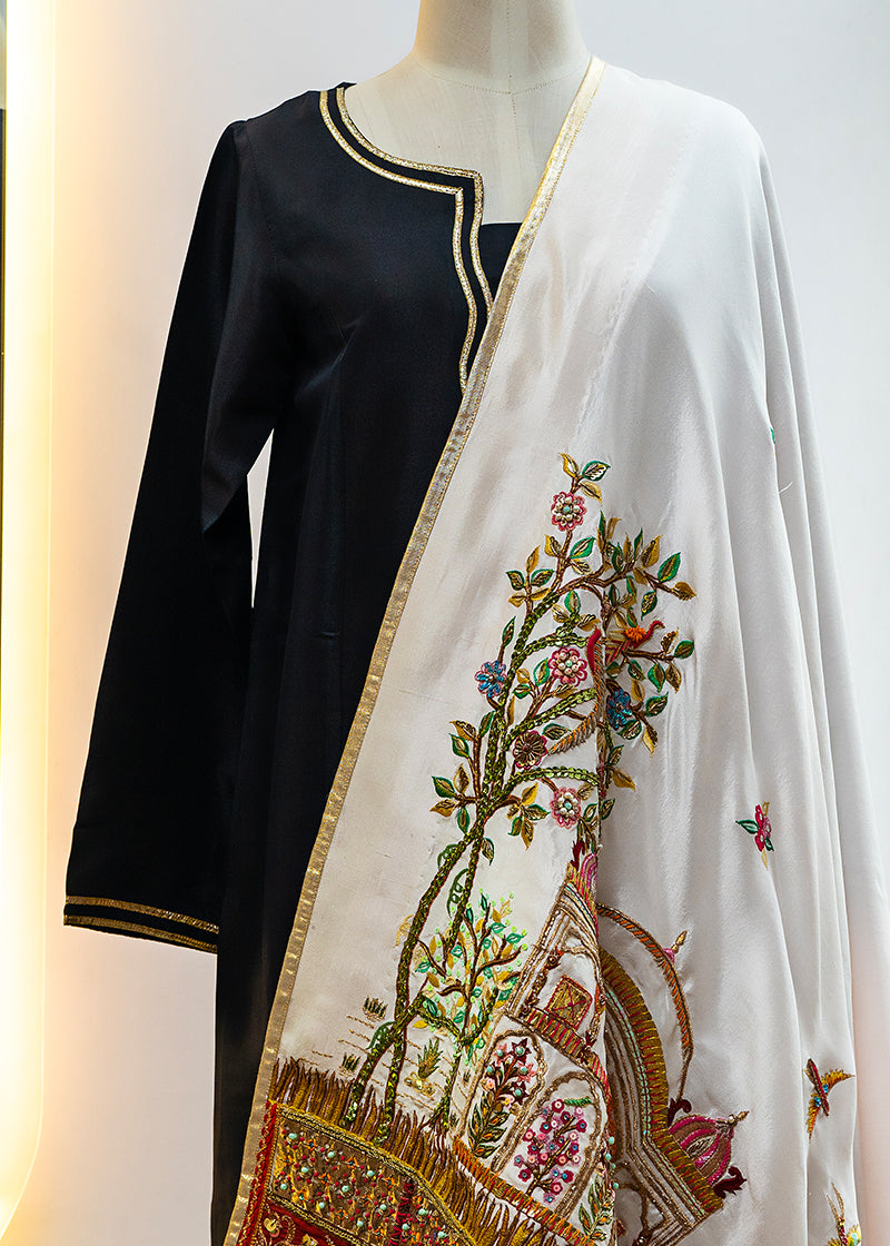 White Taj Mahal - Shawl
