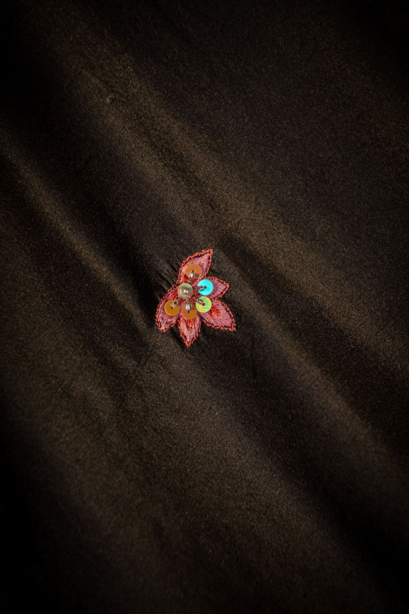 Secret Garden (Black) - Shawl