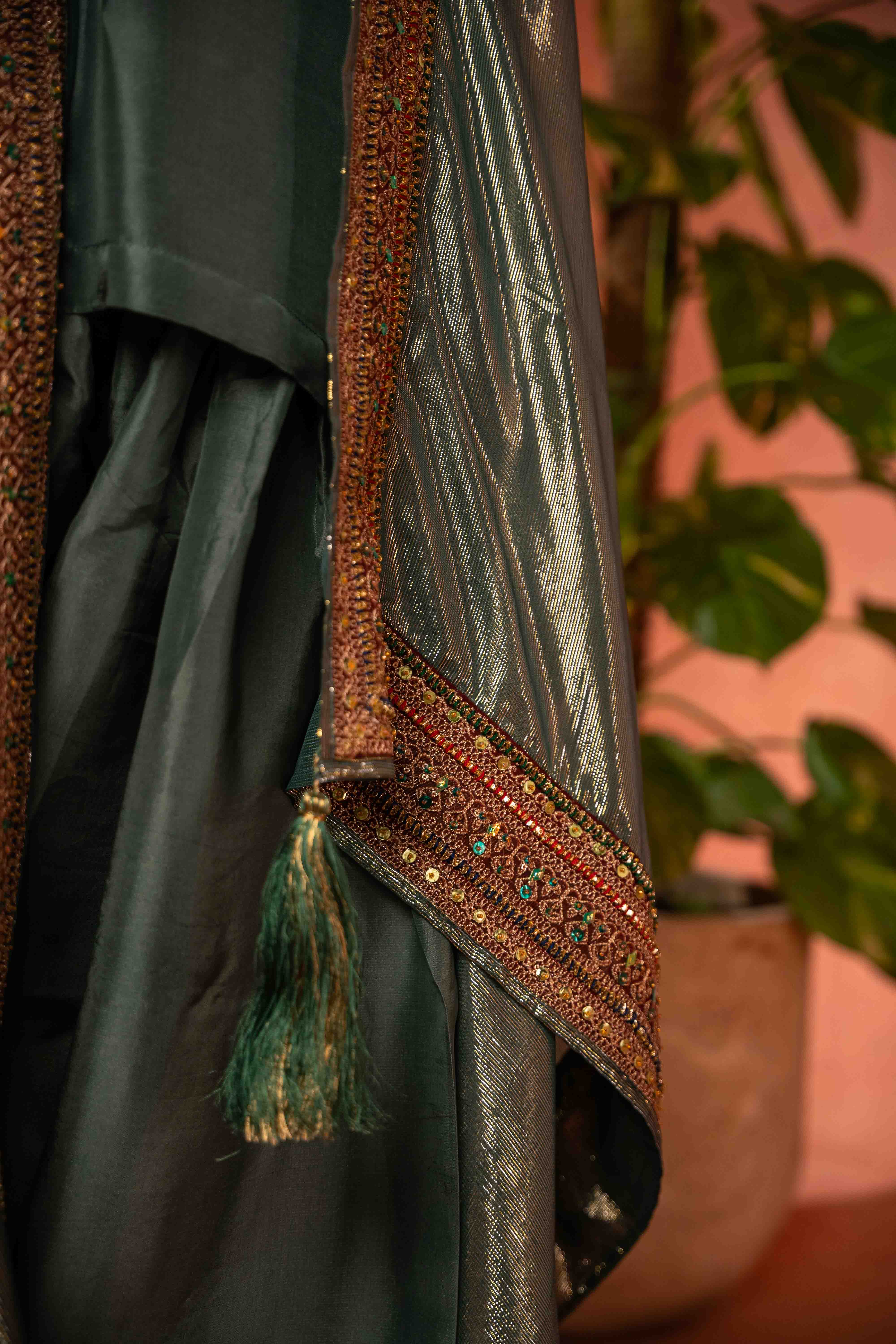 Gul Bano Shawl (Green)