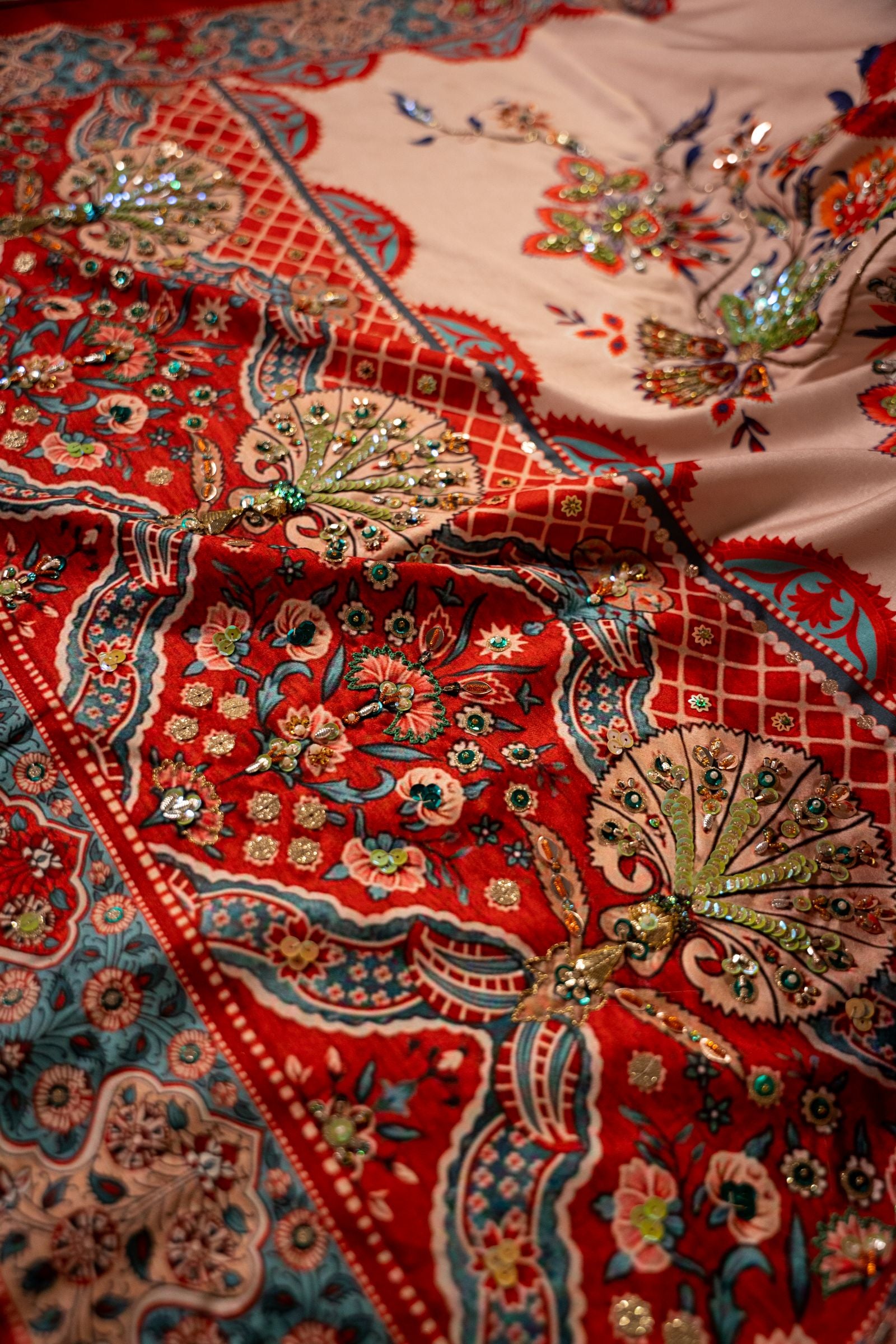 Zauq Shawl