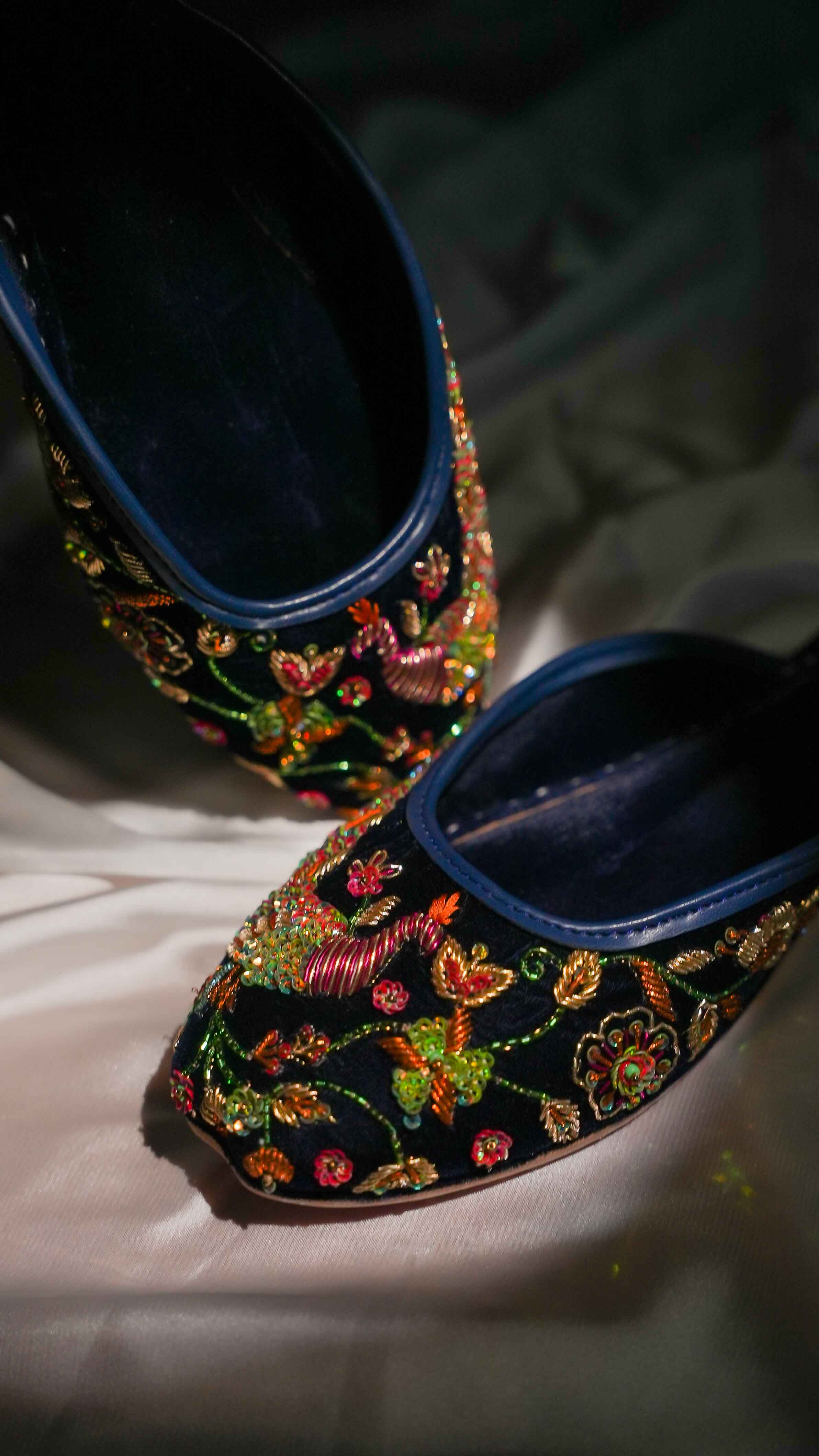 Peacock Garden (Navy)