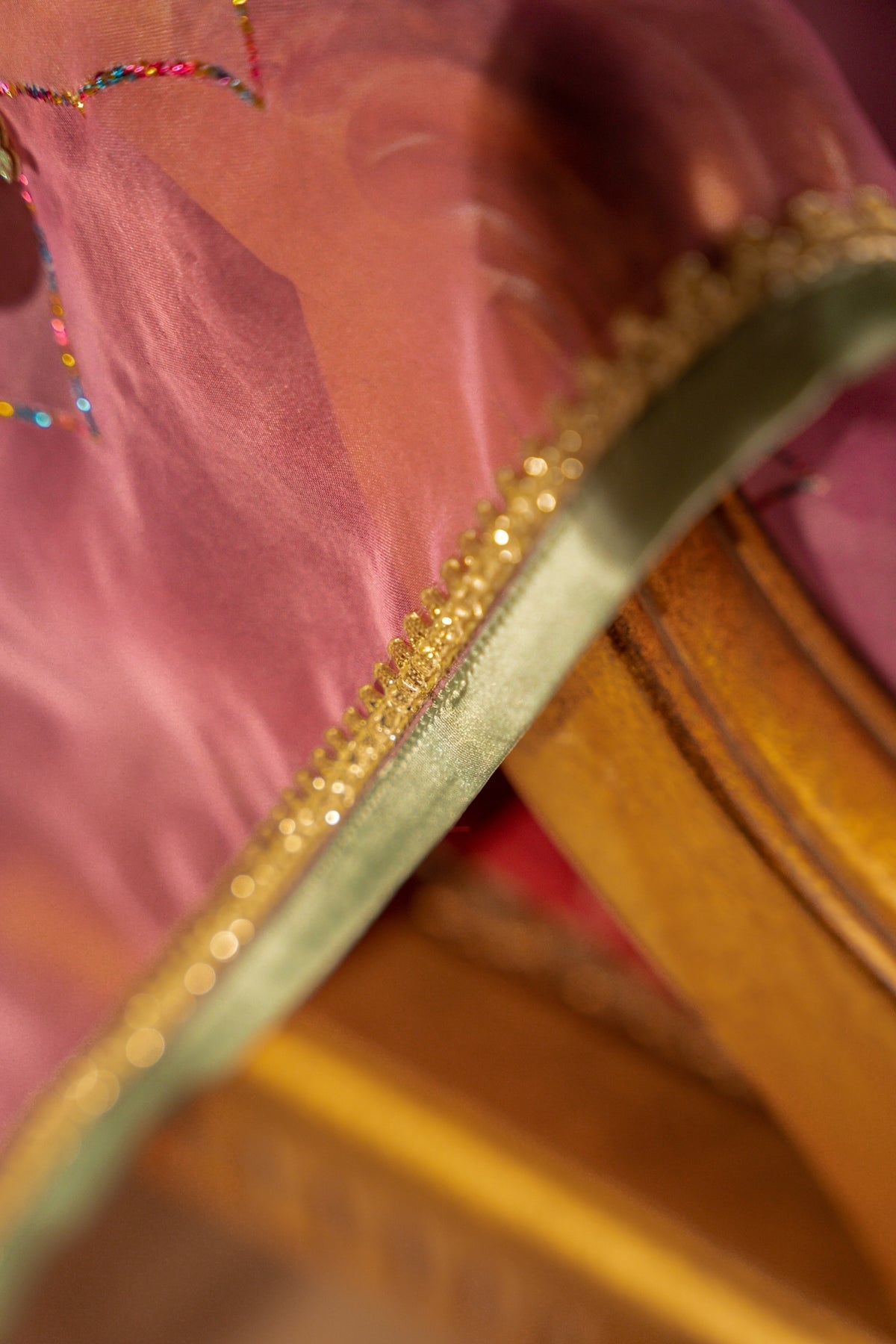 Baraadari Shawl