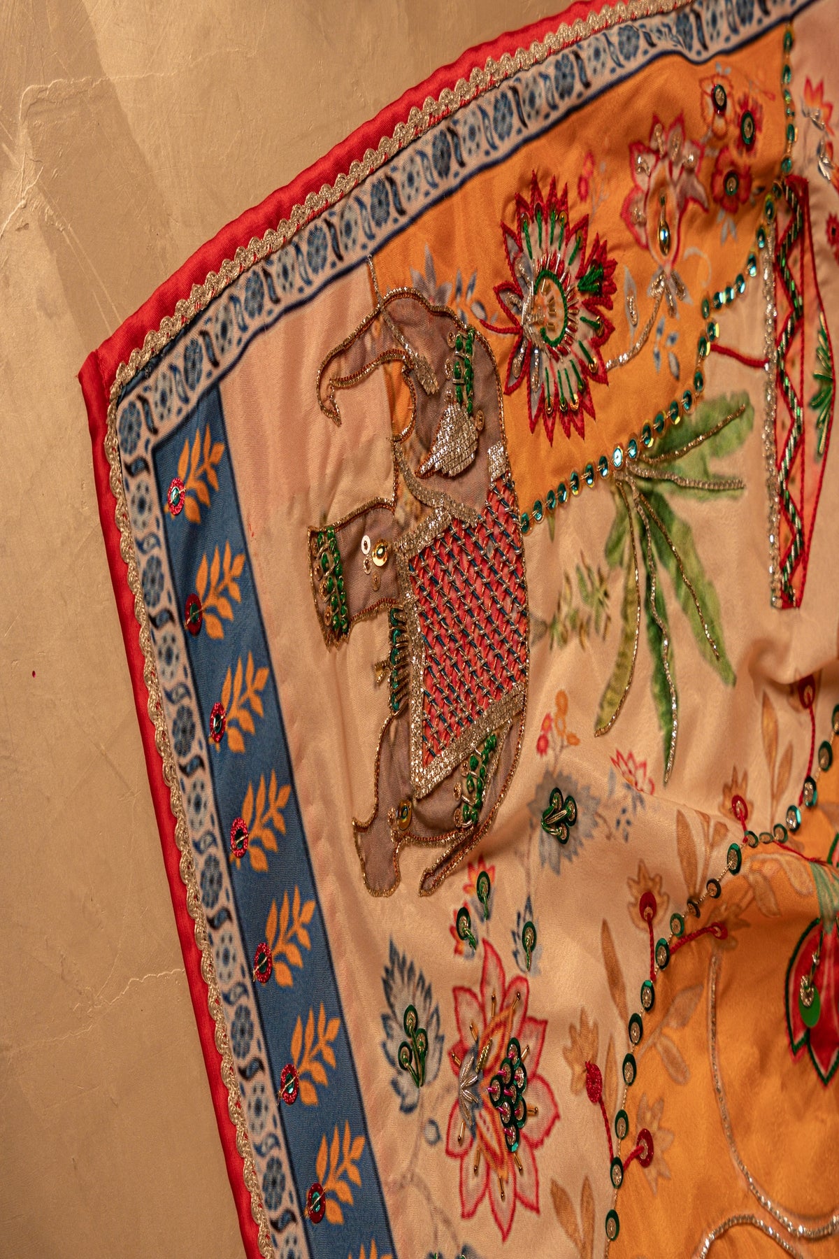 Poshaq Shawl