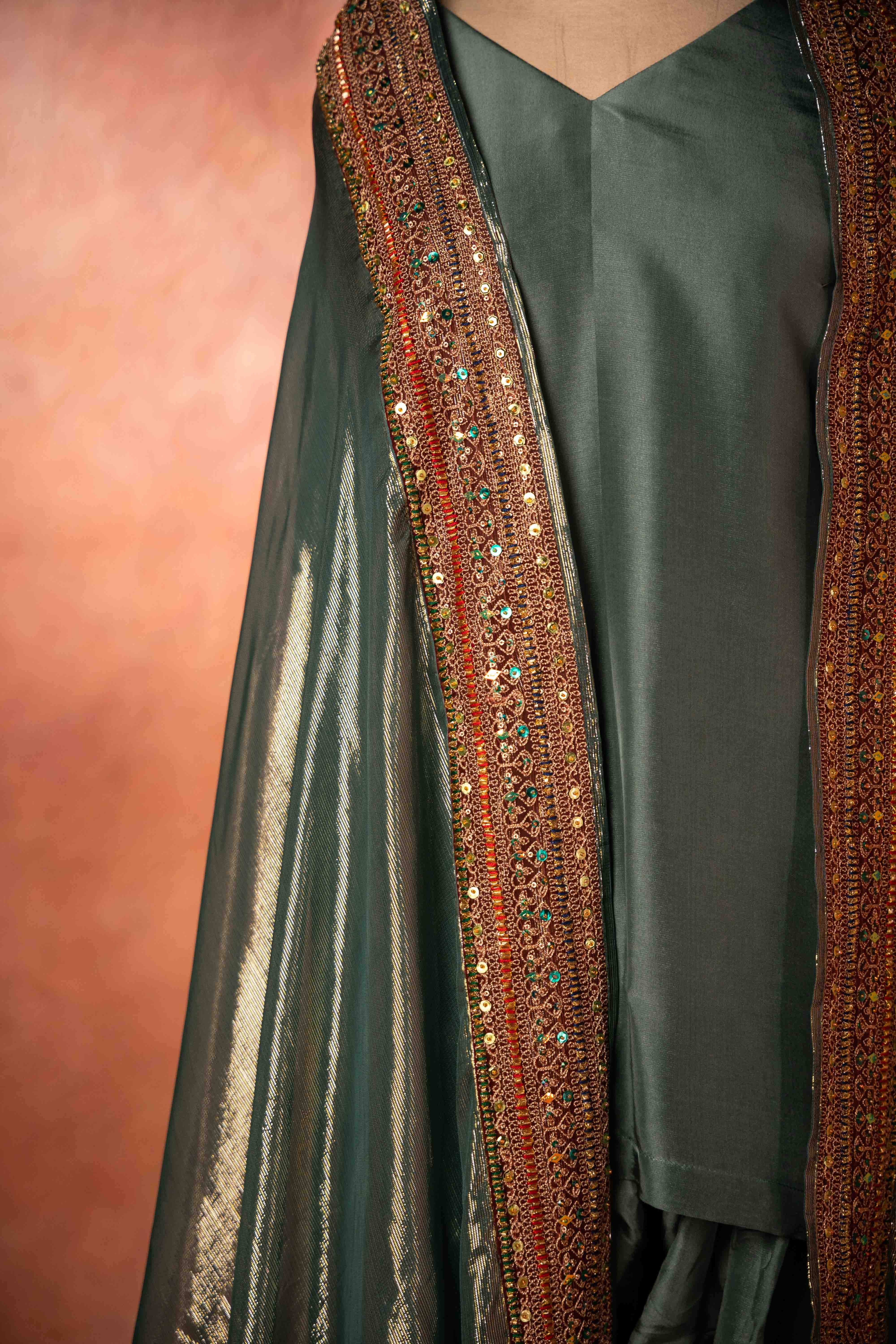 Gul Bano Shawl (Green)