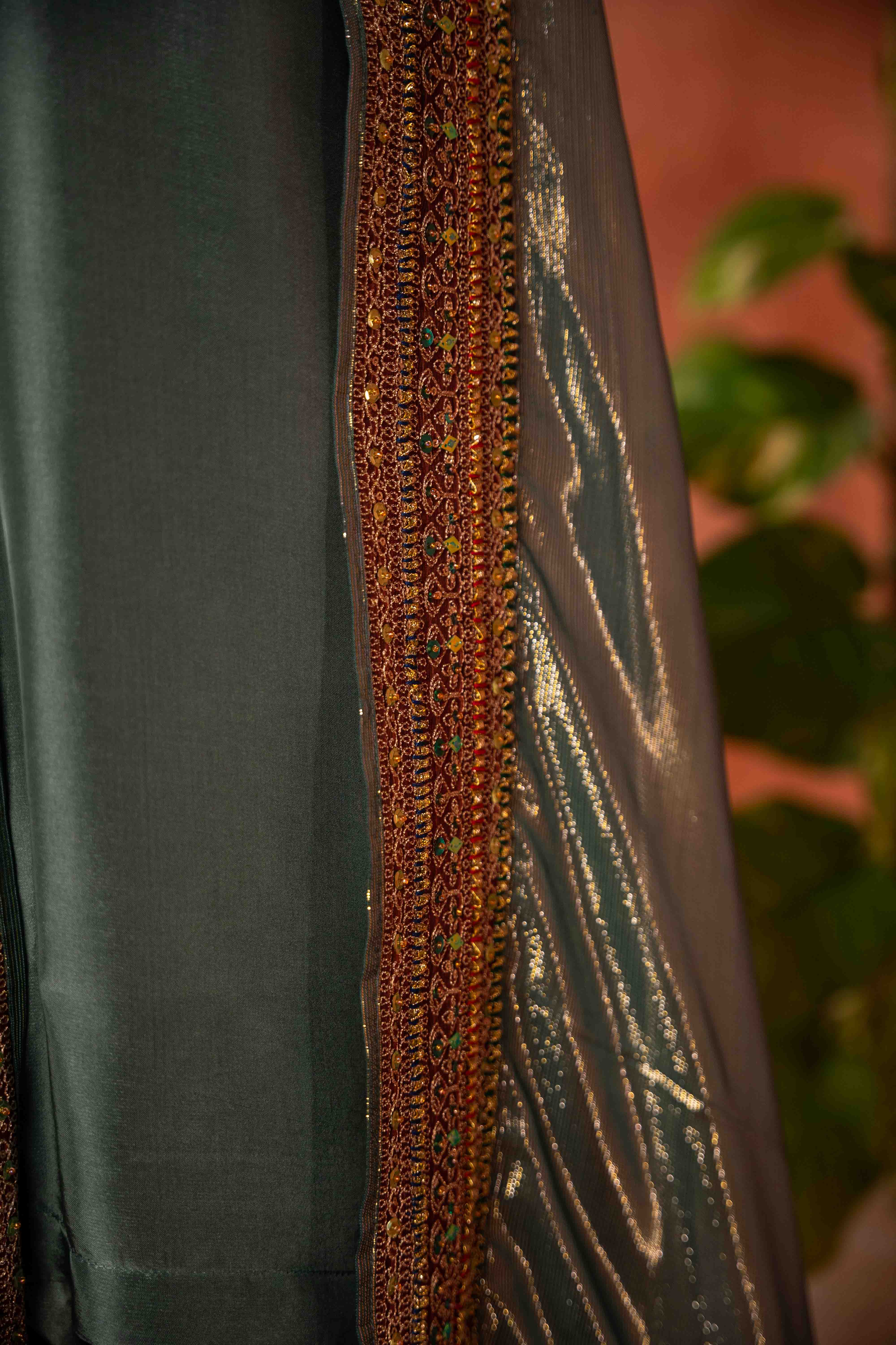 Gul Bano Shawl (Green)