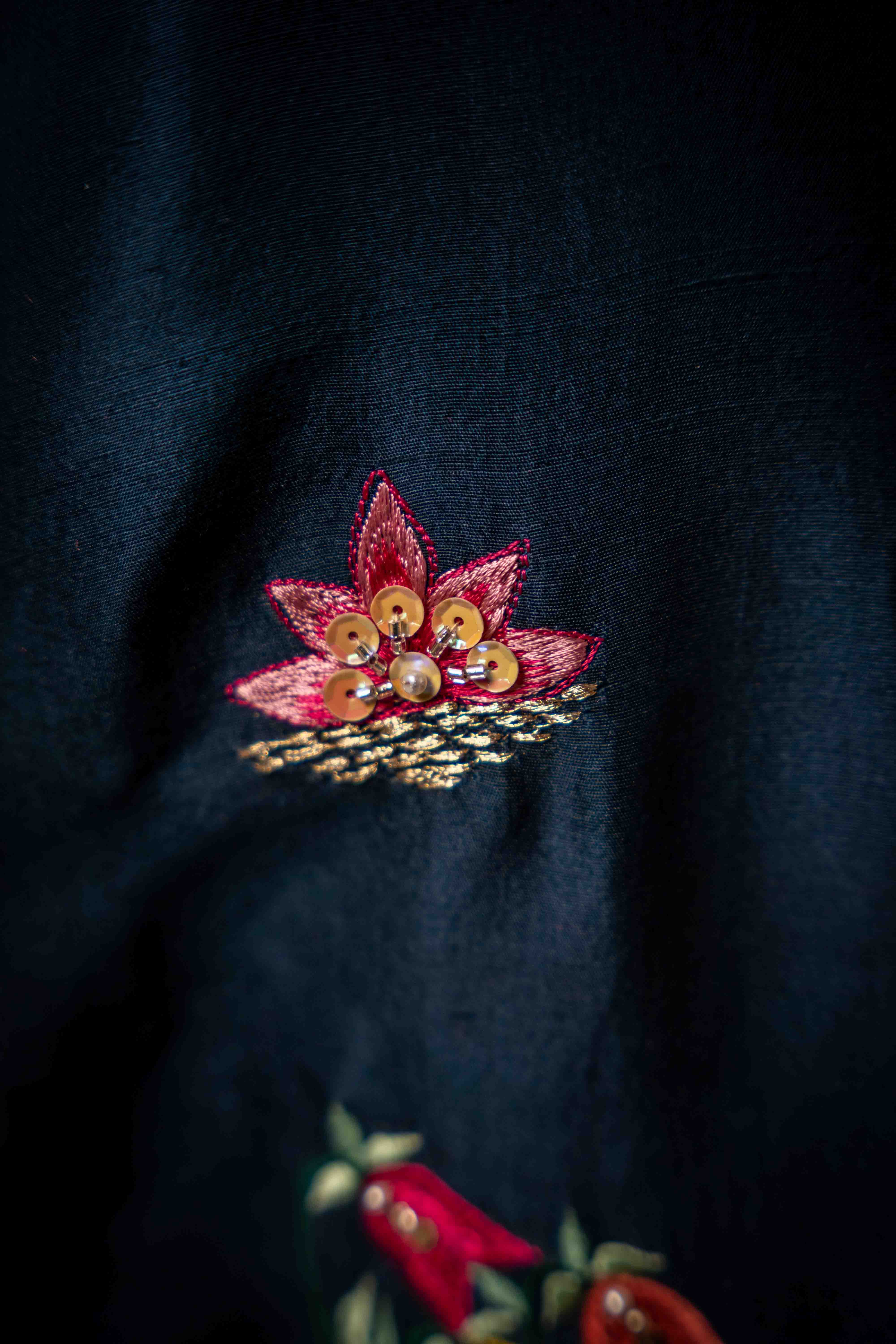 Secret Garden (Blue) - Shawl