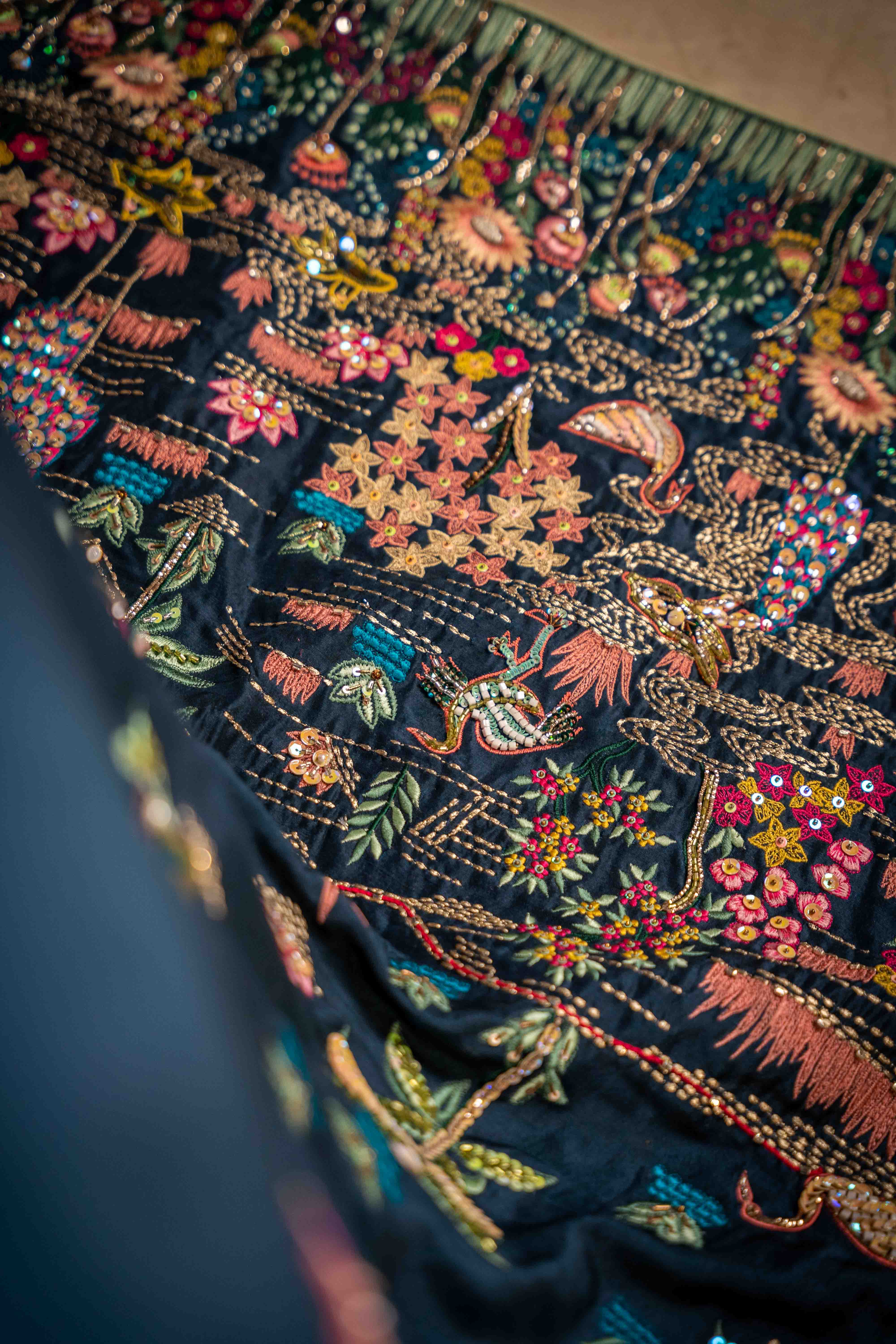 Secret Garden (Blue) - Shawl