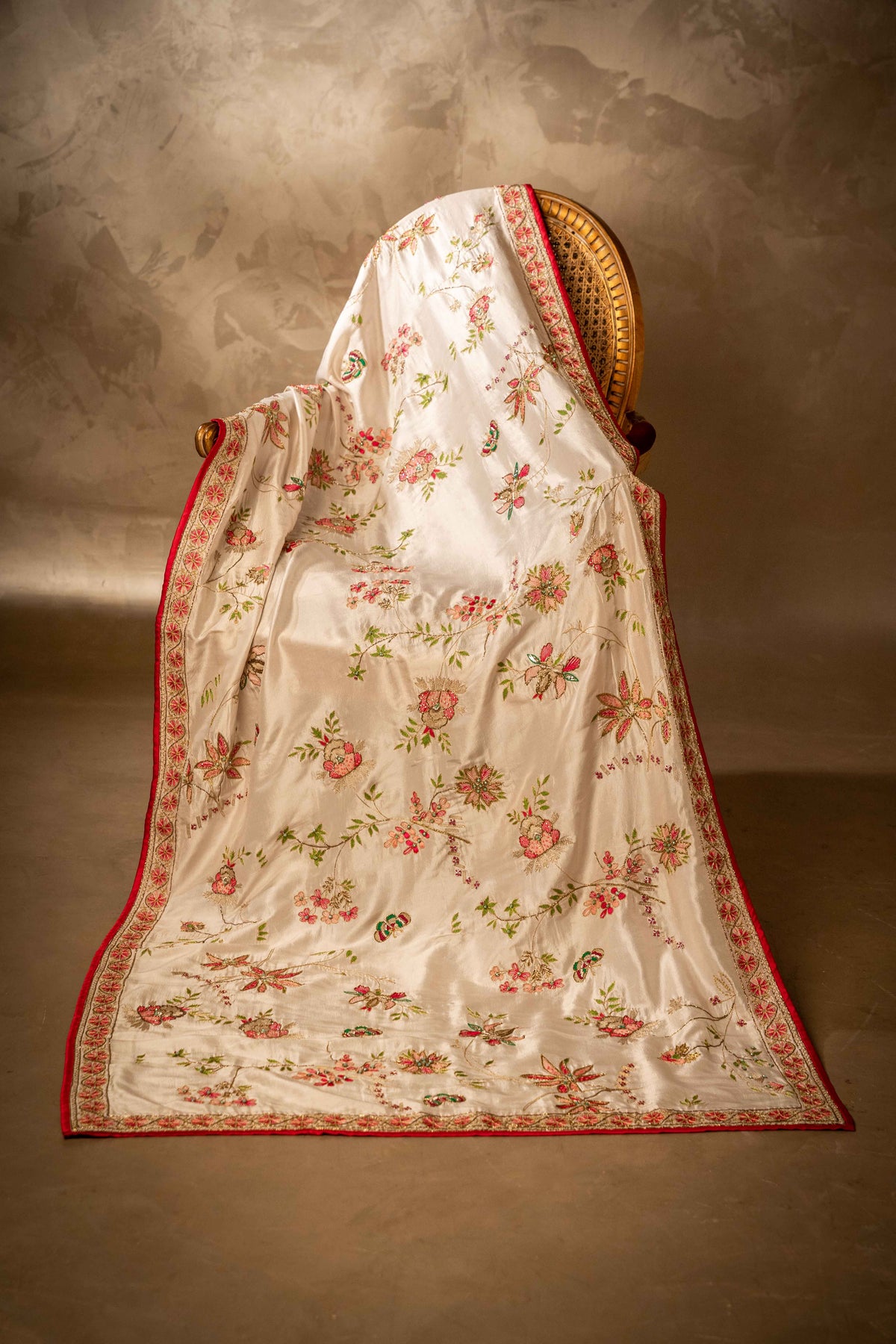 Chintz White