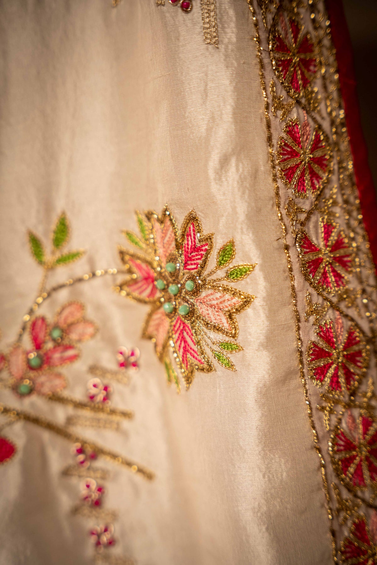 Chintz White